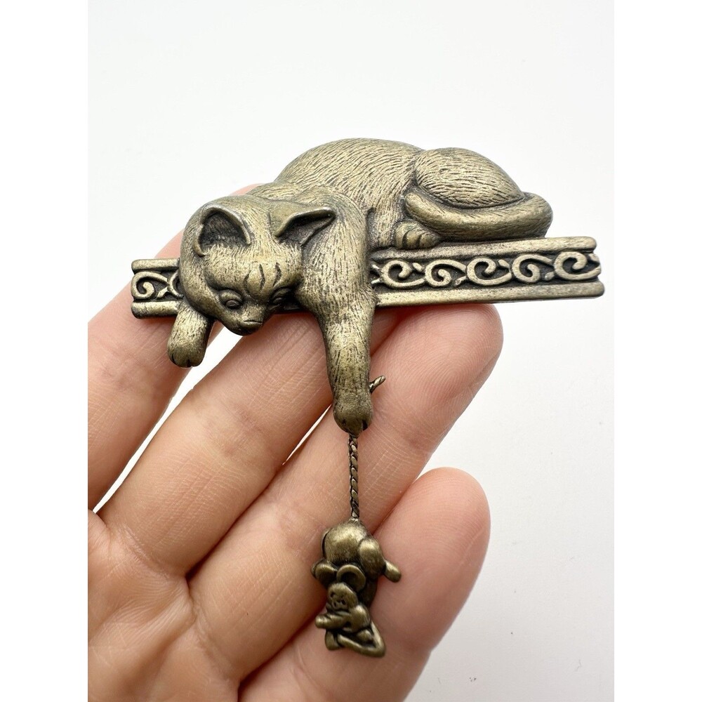 Vintage Cat and Mouse Pin Brooch J.J. Johnette Bronze Tone Finish